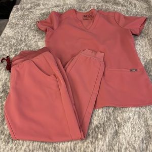 Original release rose quartz figs set XS